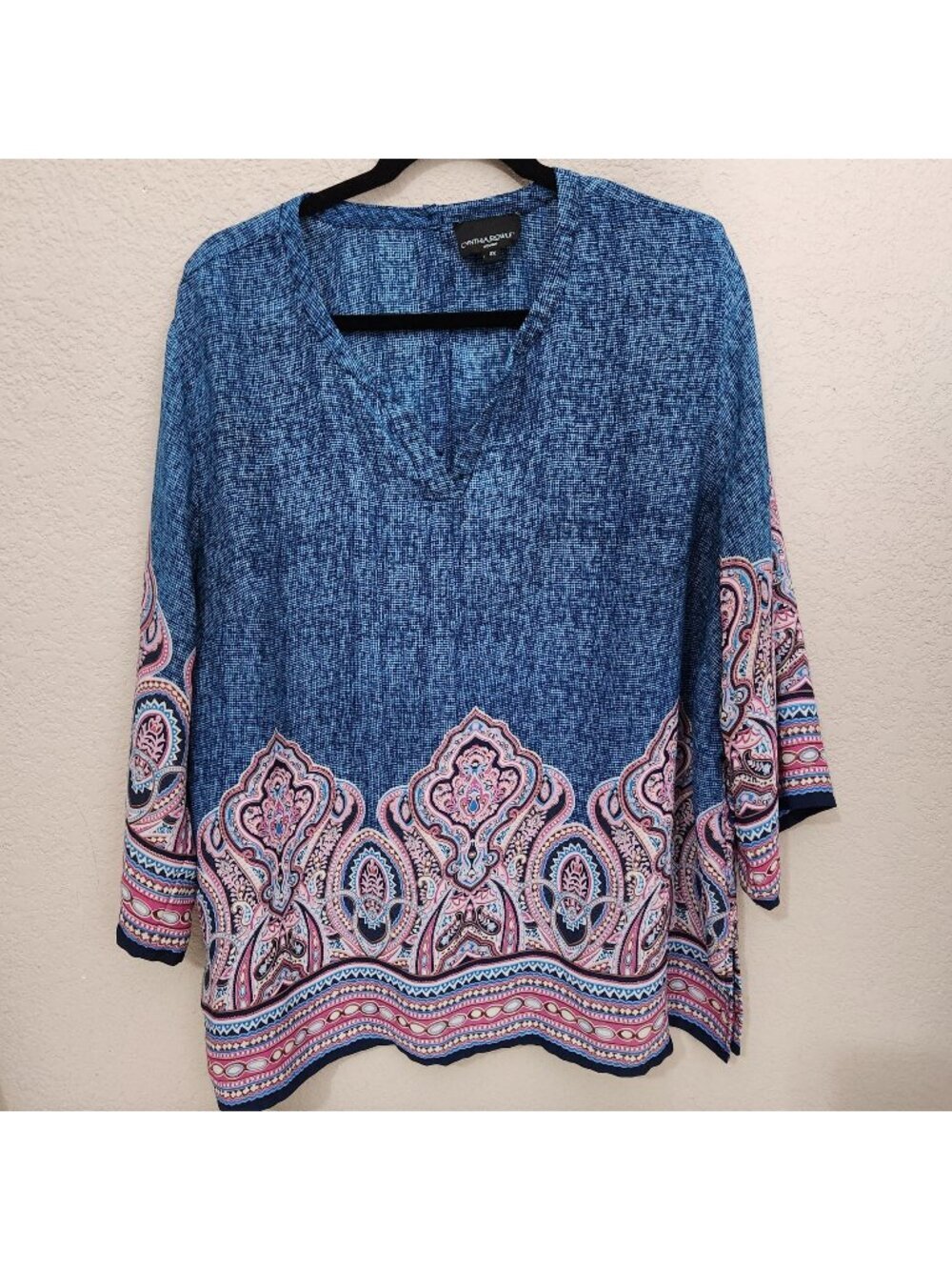 Cynthia Rowley Womens 2X Blue & Pink Paisley Tunic Top With V-Neck & 3/4 Sleeves